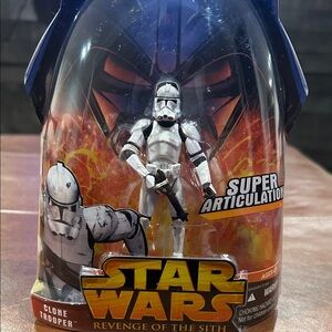Star Wars White and Black Clone Trooper Figure